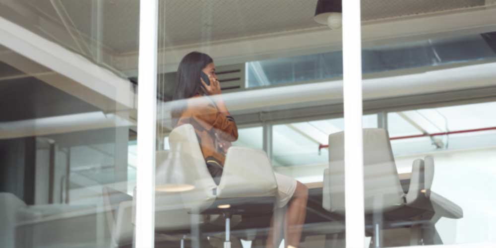 telefonassitenz Kundengespräch im Büro